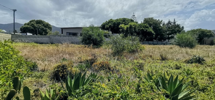 0 Bedroom Property for Sale in Sandbaai Western Cape